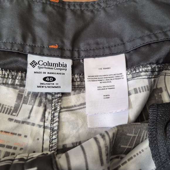 Columbia Men's Shorts - Picture 2 of 7